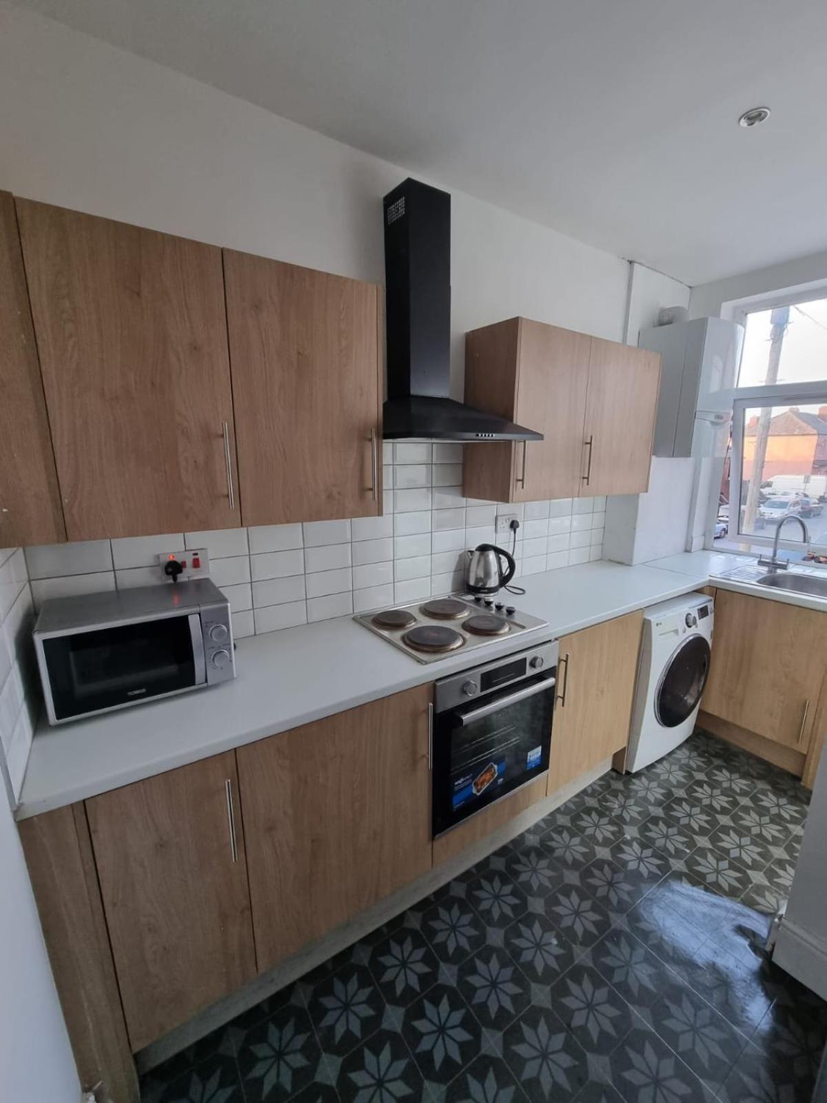 1 Bed Flat In Levenshulme